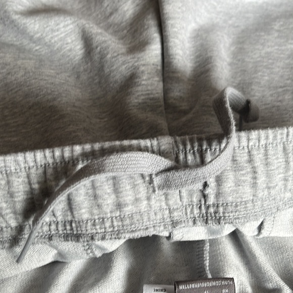 Women’s Puma Training / Lounger Sweat Shorts - Picture 10 of 11